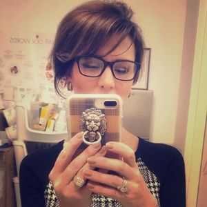 Meet your Posher, Cindy